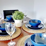 Kingswood Apartment