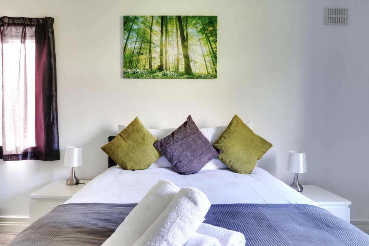 Appartamento Kingswood Londra